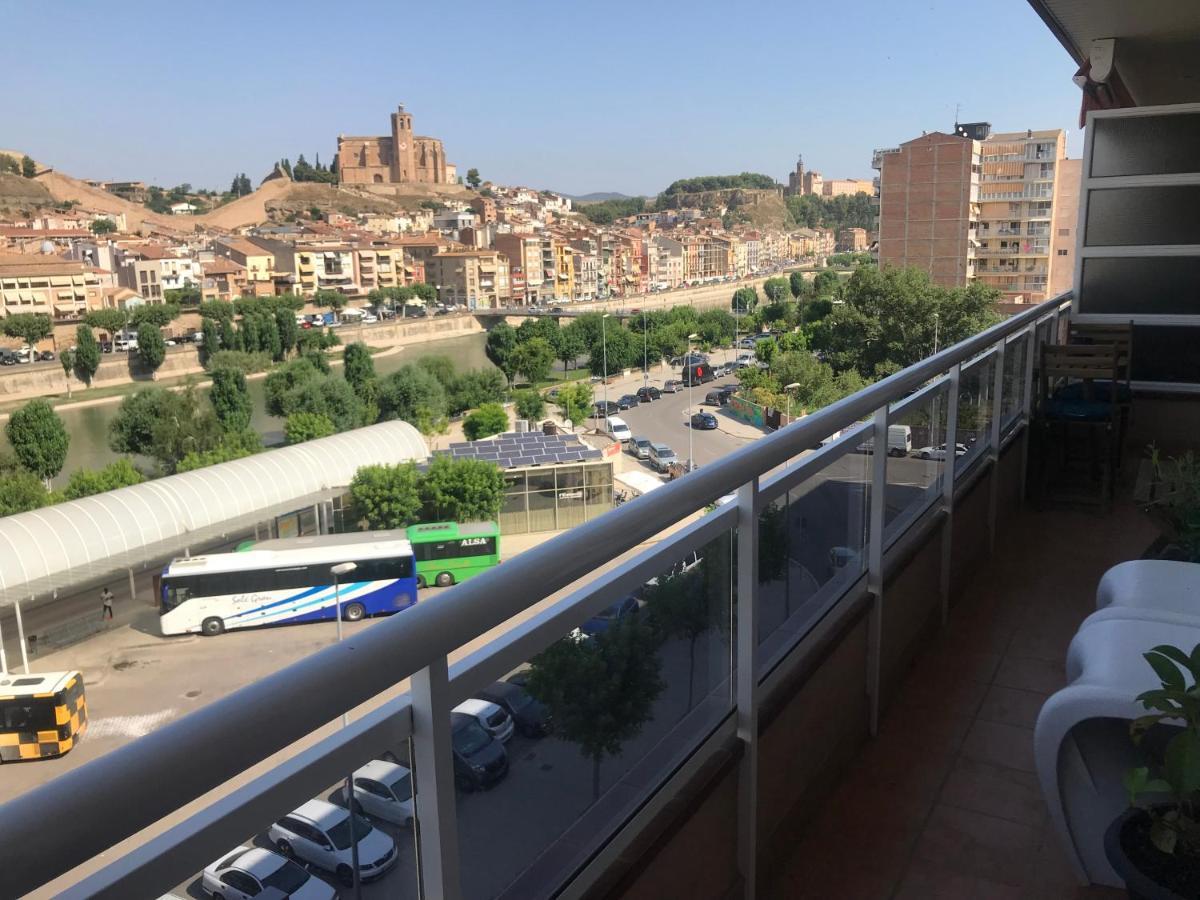 Apartamento Recien Reformado Con Vistas Al Rio Balaguer Eksteriør billede
